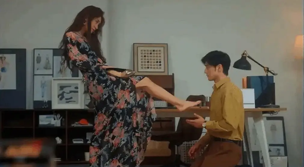西檬之家-圣水是什么意思？BDSM新人必读指南