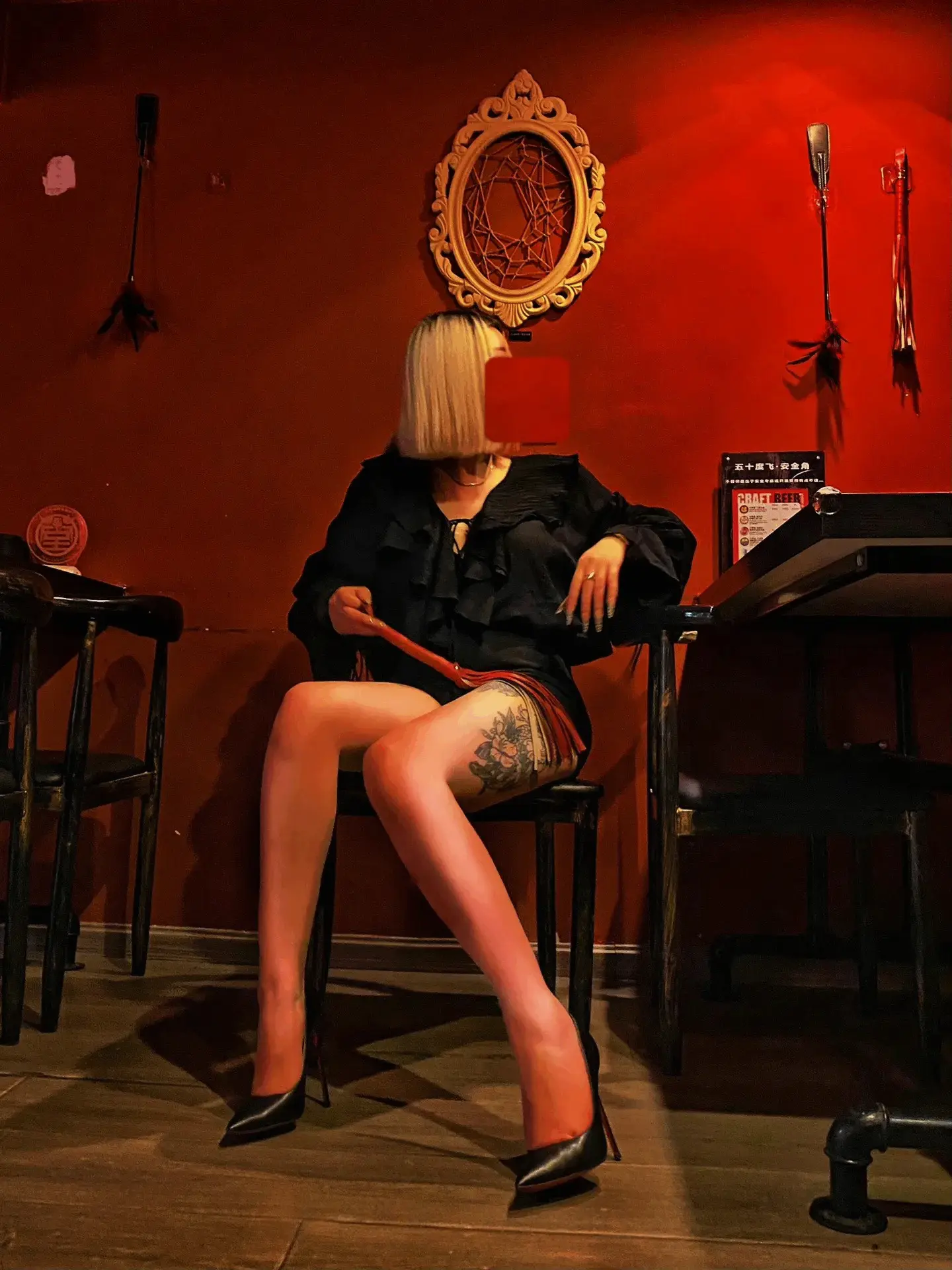 西檬之家-圣水是什么？字母圈新人需要知道的BDSM术语解析
